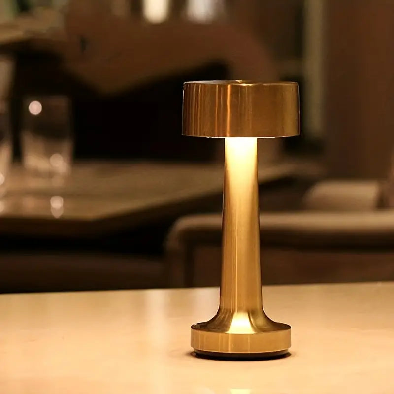 GlowArt - Stilvolle Retro Tischlampe