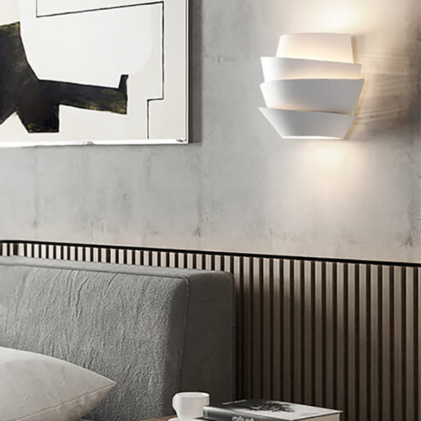 Luminique - Skandinavische Wandlampe mit Doppellichtquellen