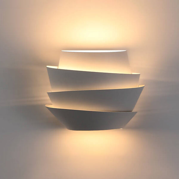 Luminique - Skandinavische Wandlampe mit Doppellichtquellen