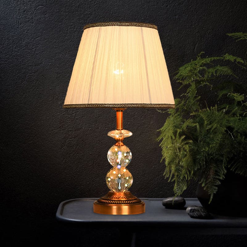 KristalGlow - Table lamp with conical shape and faceted crystal balls