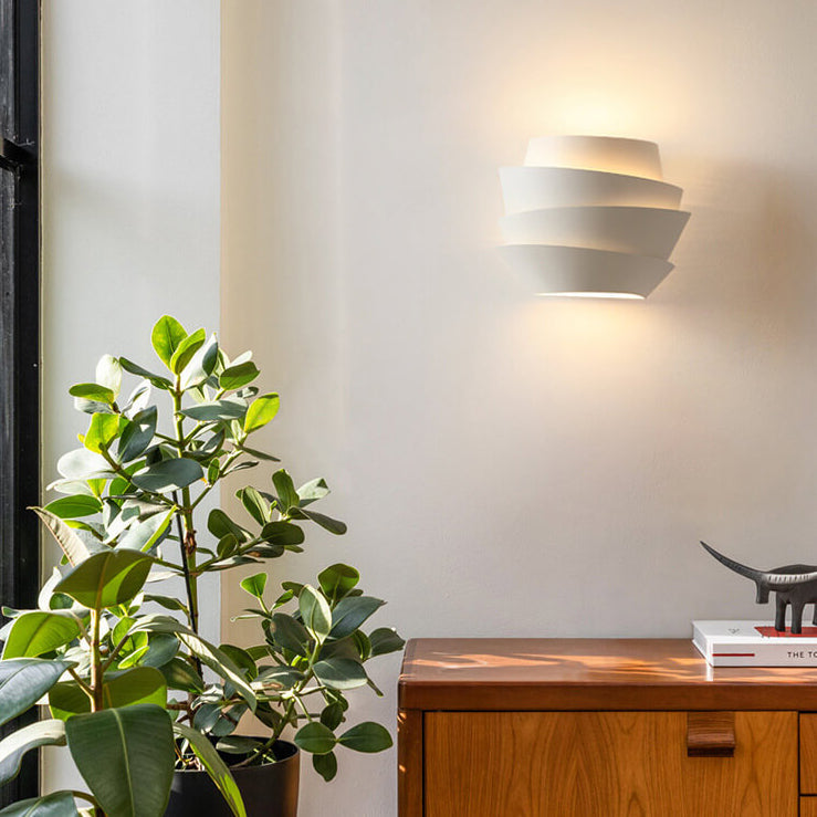 Luminique - Skandinavische Wandlampe mit Doppellichtquellen