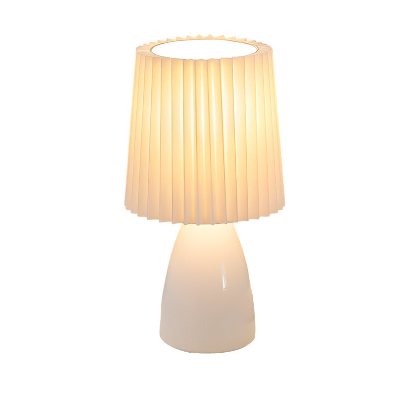 12'' Plissierte Stoffschirm - Tischlampe mit Glasbasis und USB, Dimmbar mit 1 Lichtpunkt