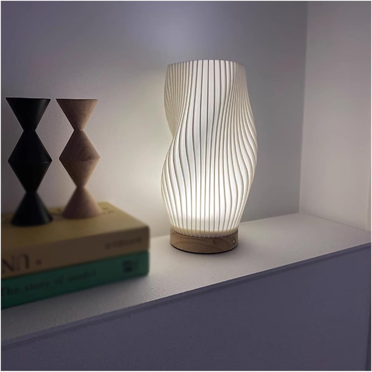 CalmGlow – Soothing Wave Lamp