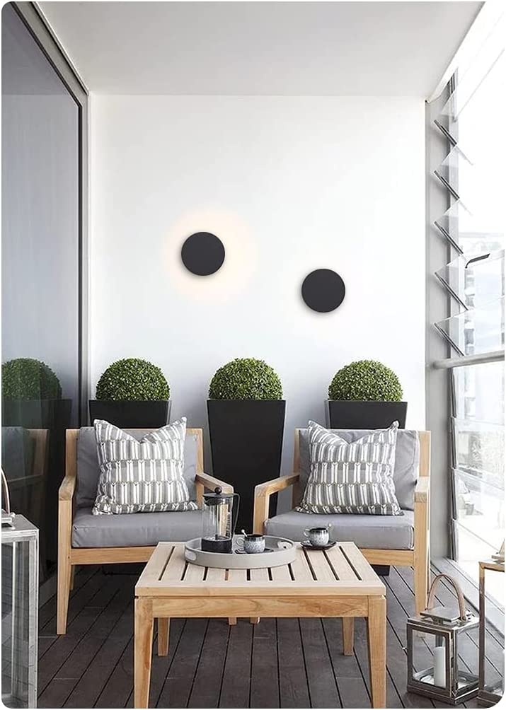 EcoRound - Sustainable LED Wall Lamp for Outdoor Use