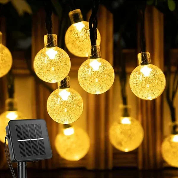Twirly – Waterproof Outdoor String Lights with Solar Power