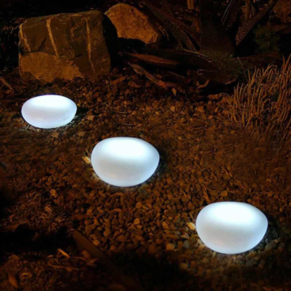 RadiantStone - Solarbetriebene Kieselsteinlampe
