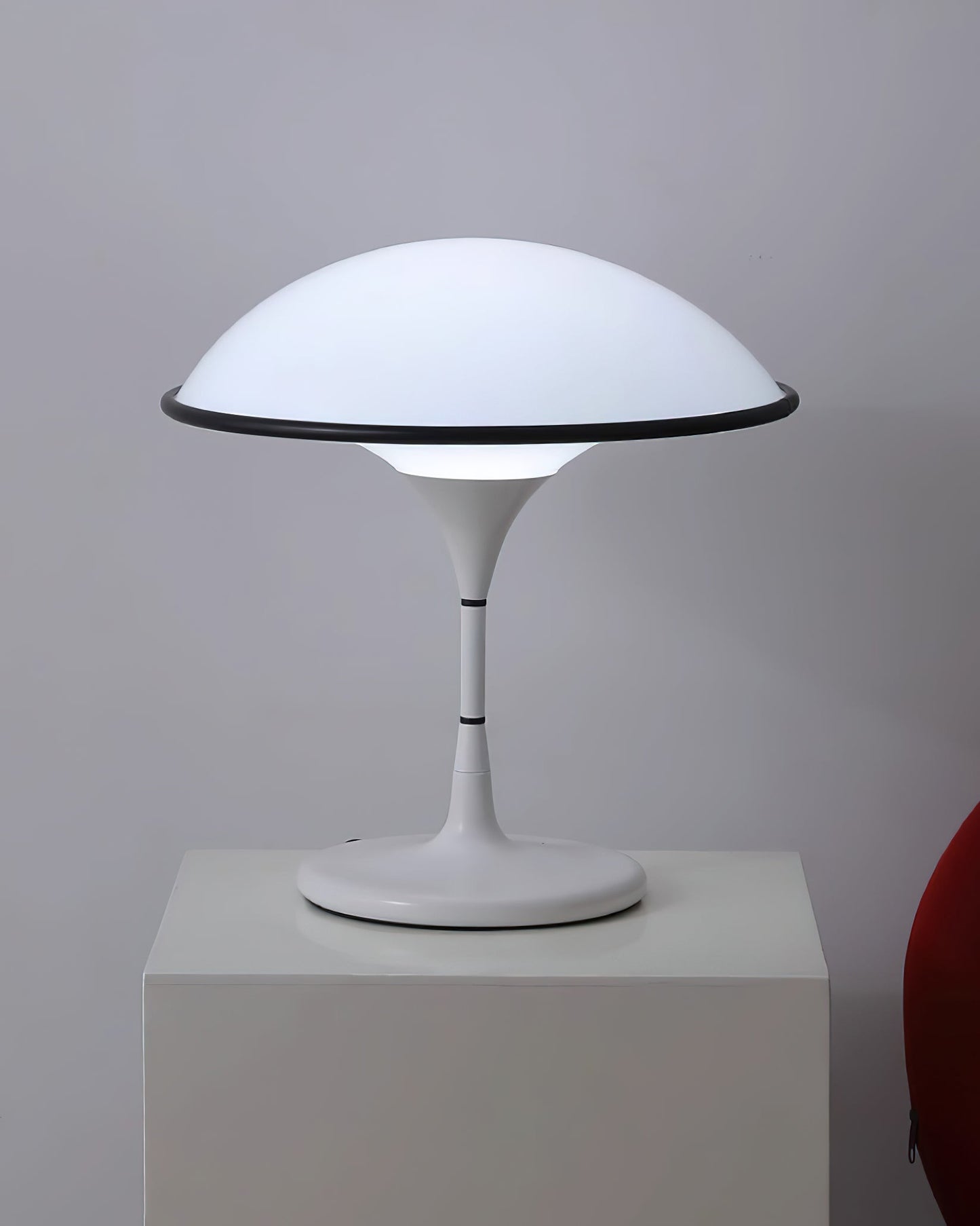 LumiFont - Elegant Table Lamp with Unique Design