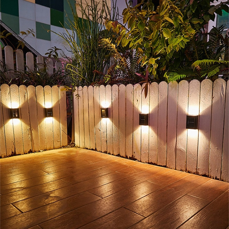 Fabulous – Solar light lighting for fences with elegant clarity