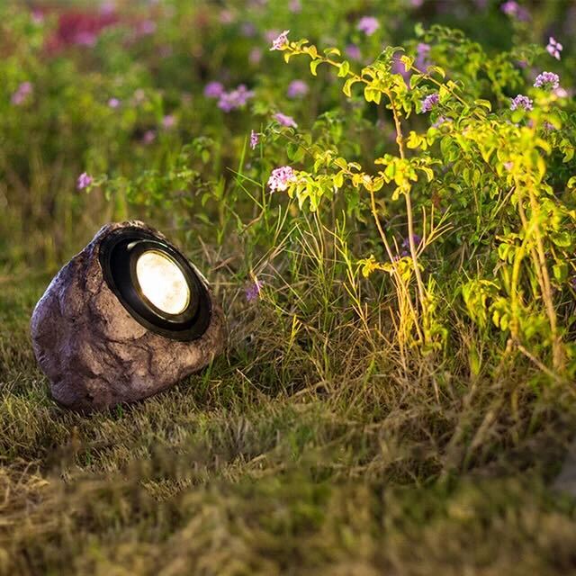 Rocco – Outdoor Solar Light Stone Design for Garden Lighting