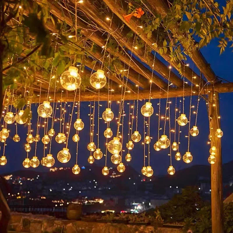 LumiFae - Beleuchtete Wasserdichte Feenlichter für Magische Atmosphären