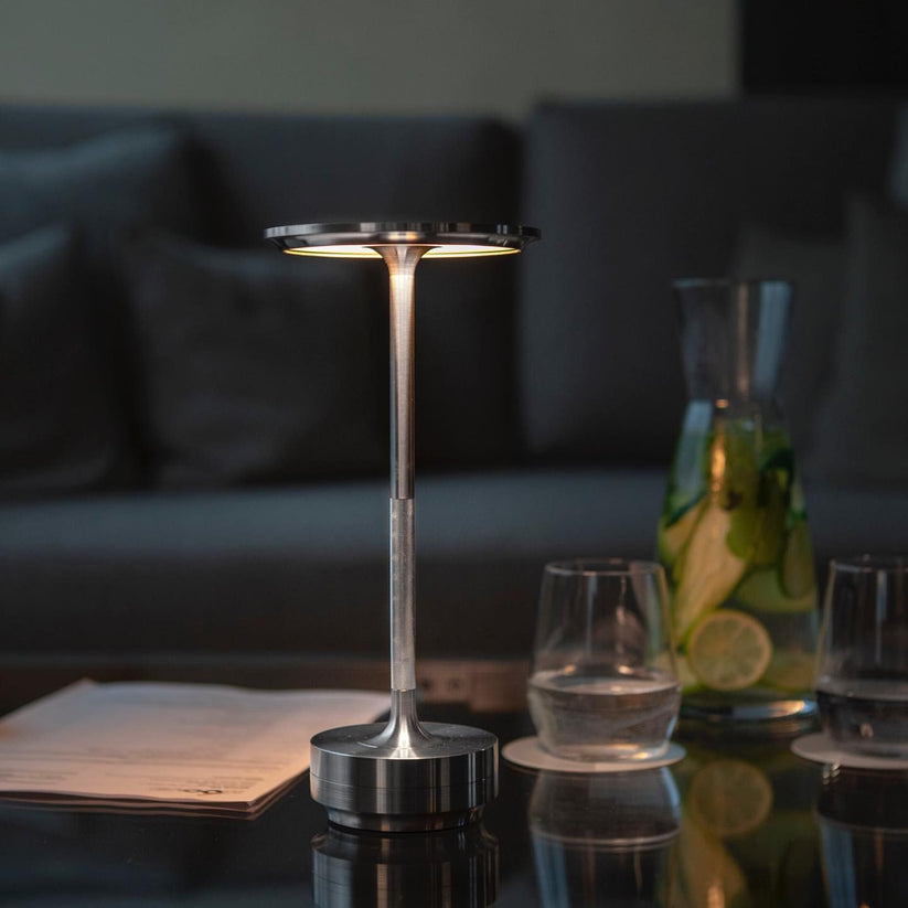 ElegantGlow - moderne Tischlampe