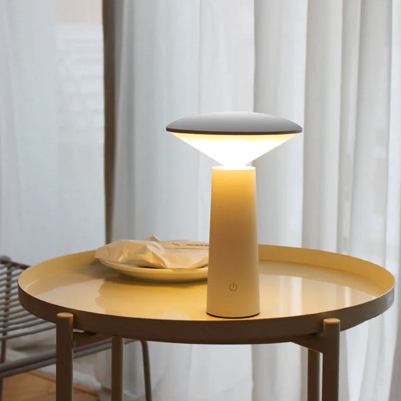 RemoteGlow - Kabellose Tischlampe mit Fernbedienung