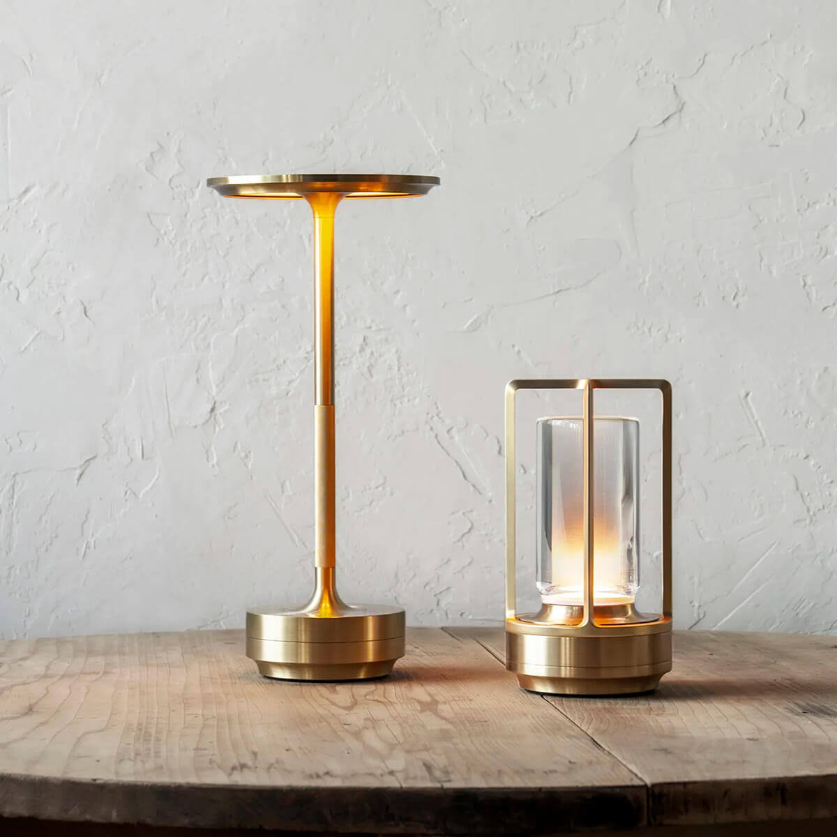 Wiederaufladbare Laterne Outdoor mit Dimmbaren Lichttemperaturen – Elegante Aluminium-Akzentlampe für Innen und Außen