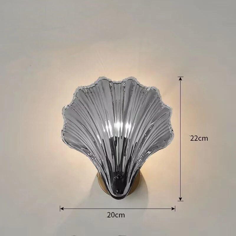 CoralGlimmer - Shell-shaped Glass Wall Lamp