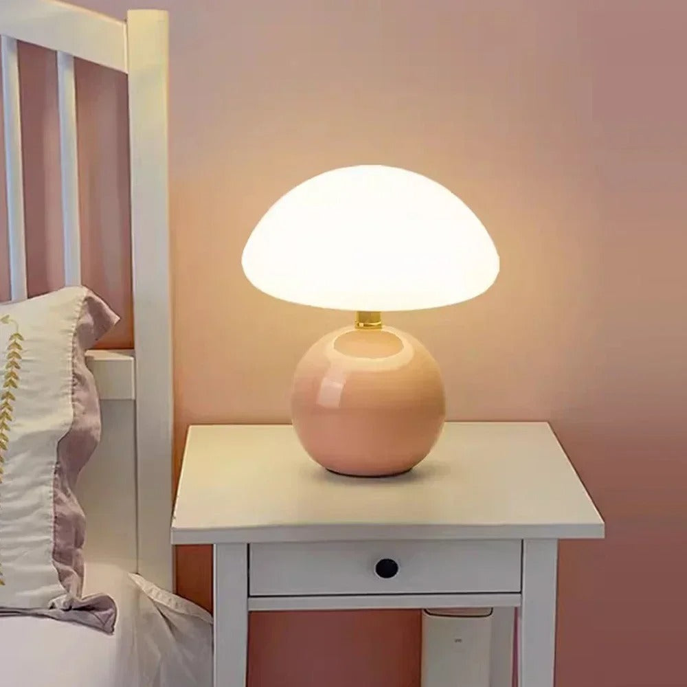 Pilz Small Table Lamp - Cream-Colored Wind Ceramic