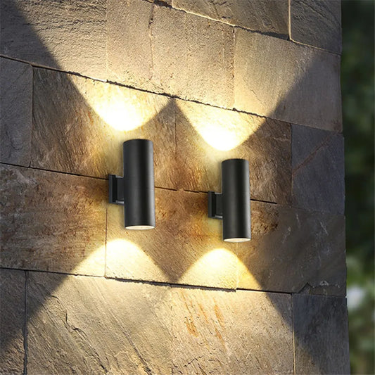 AlumiBright - Elegante Aluminium-Wandleuchte