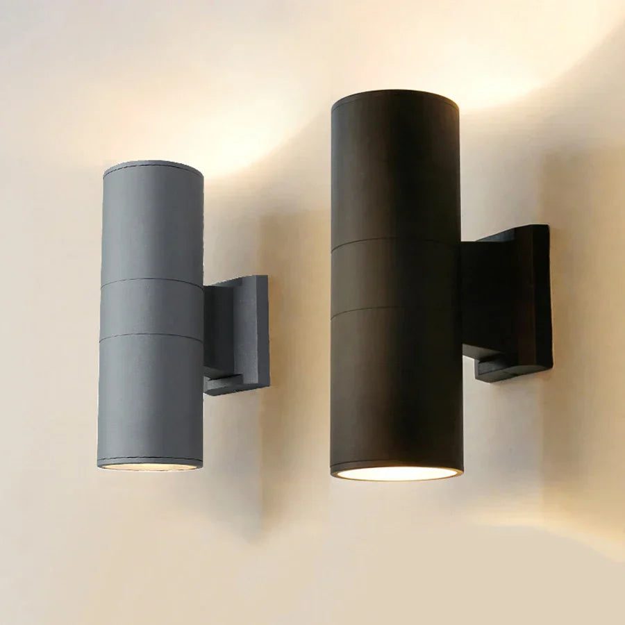 AlumiBright - Elegante Aluminium-Wandleuchte