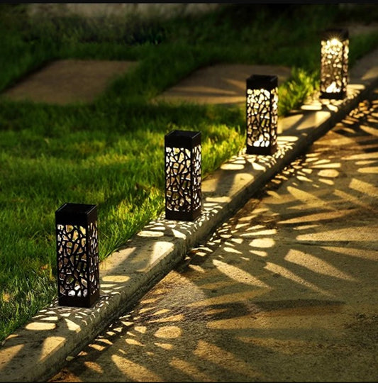LichtGarten – Solar Garten- & Wegleuchte, kabellos & wasserdicht, LED Deko-Laterne für Außen