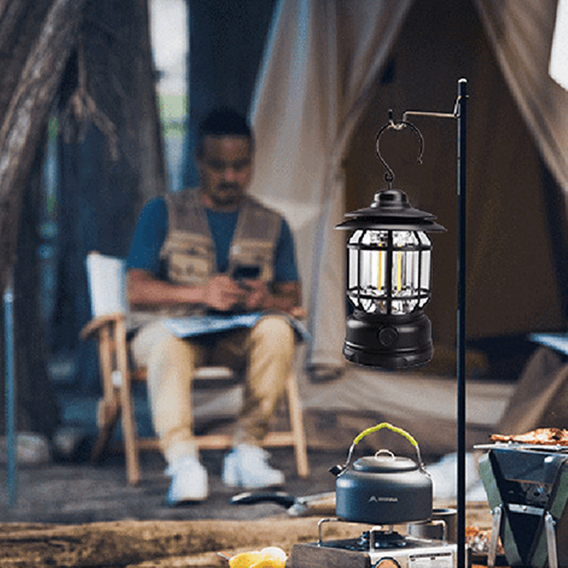 Vintage Vibes - Tragbare Retro Campinglampe für Abenteuerliche Abende