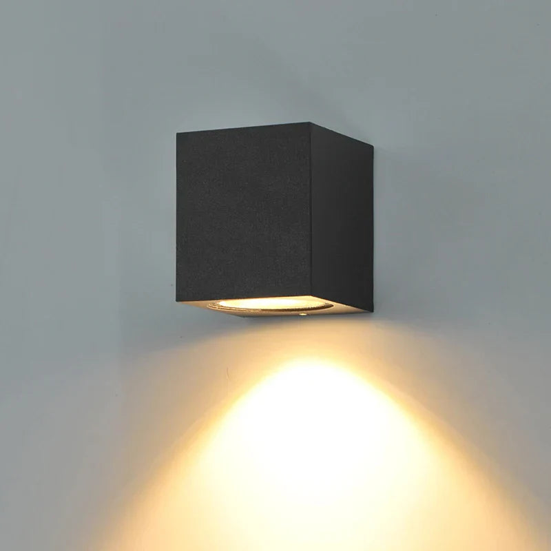 Skyline - Stilvolle LED Außenwandlampe
