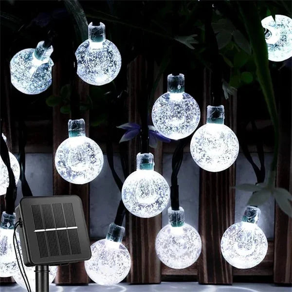 Twirly – Waterproof Outdoor String Lights with Solar Power