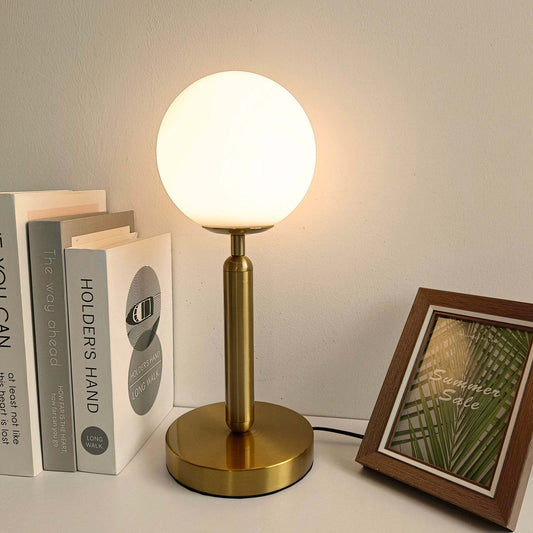 LumaSanft – Schlichte Tischlampe für Schlafzimmer & Wohnzimmer
