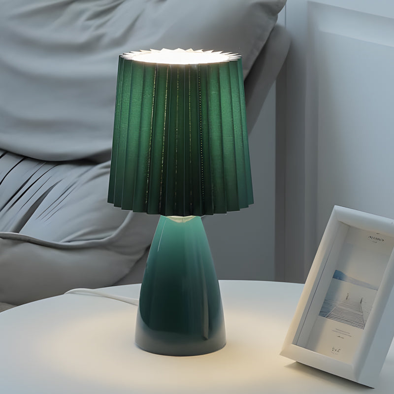 12'' Plissierte Stoffschirm - Tischlampe mit Glasbasis und USB, Dimmbar mit 1 Lichtpunkt