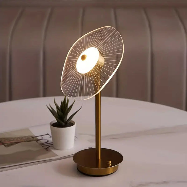 Illumia - Moderne LED Tischlampe