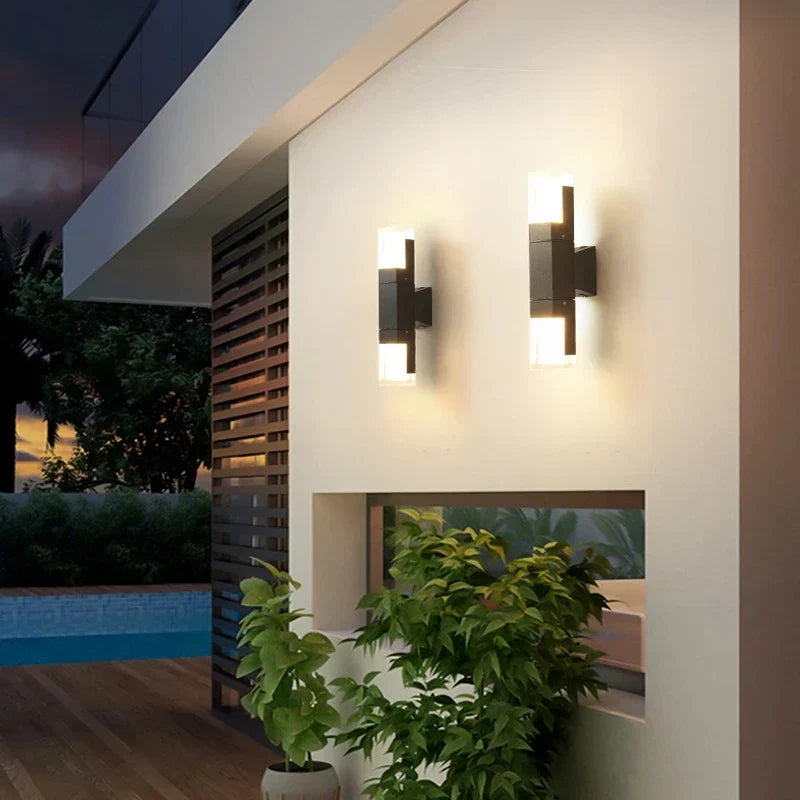 UrbanGlow - Stylische Minimalistische LED-Wandlampe aus Aluminium und Acryl