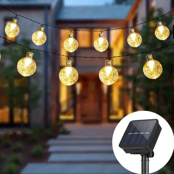 Twirly – Waterproof Outdoor String Lights with Solar Power