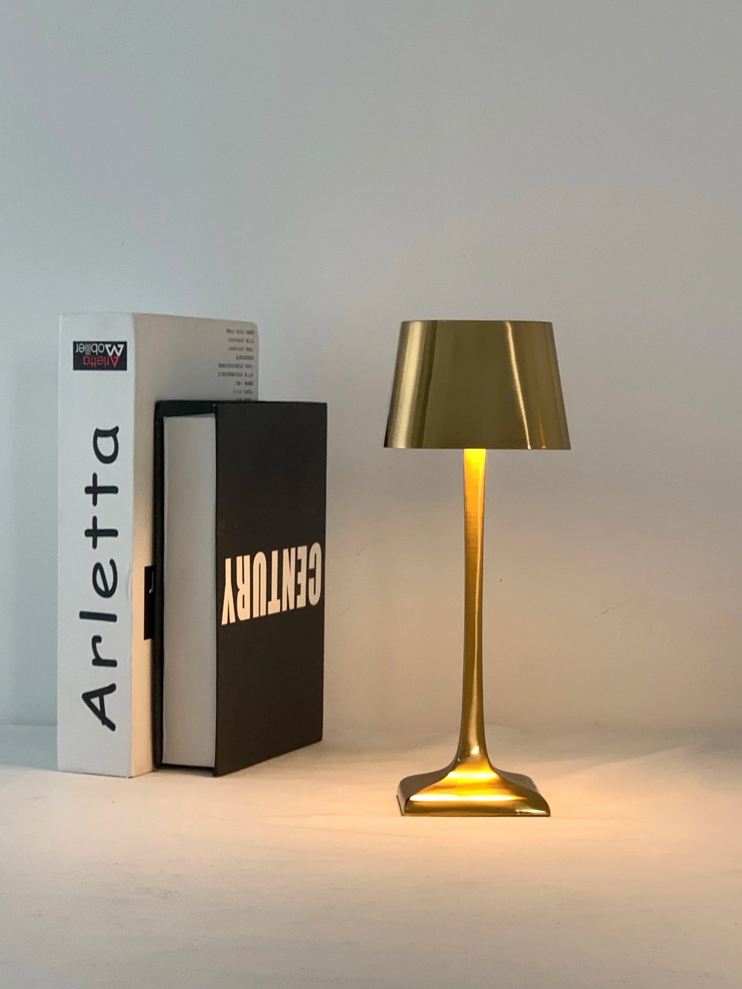 LumiSquare - Quadratische LED-USB-Tischlampe