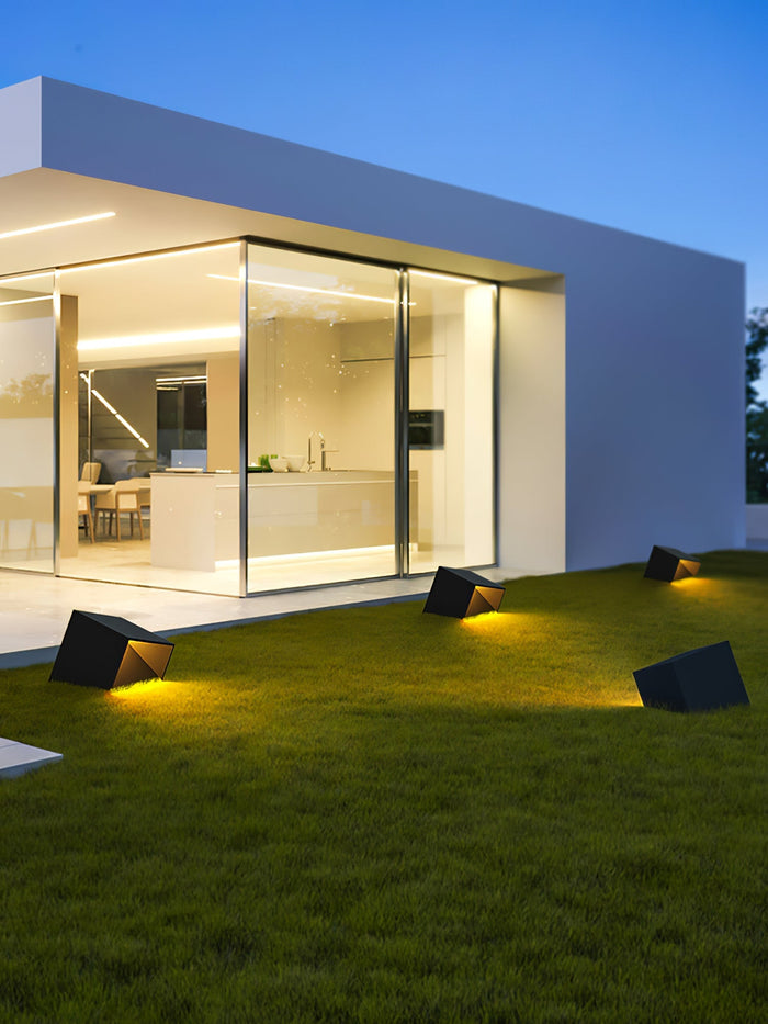 Beleuchtung im Garten - Stilvolle Cube Solar-Lampe