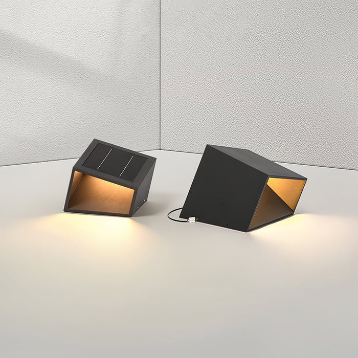 Beleuchtung im Garten - Stilvolle Cube Solar-Lampe