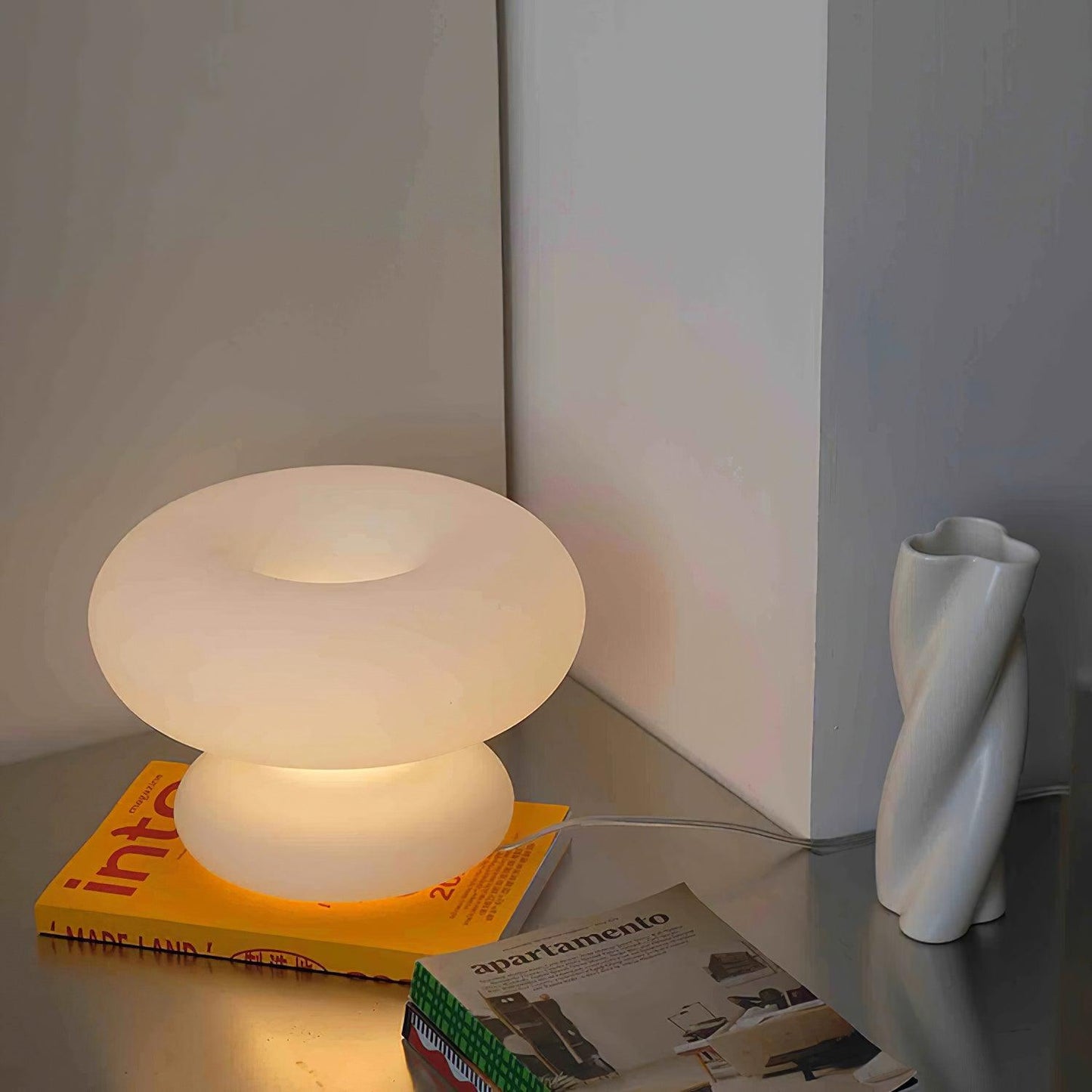 DonutLamp - Sanfte und Strahlende Tischlampe, Perfekt für Jeden Raum