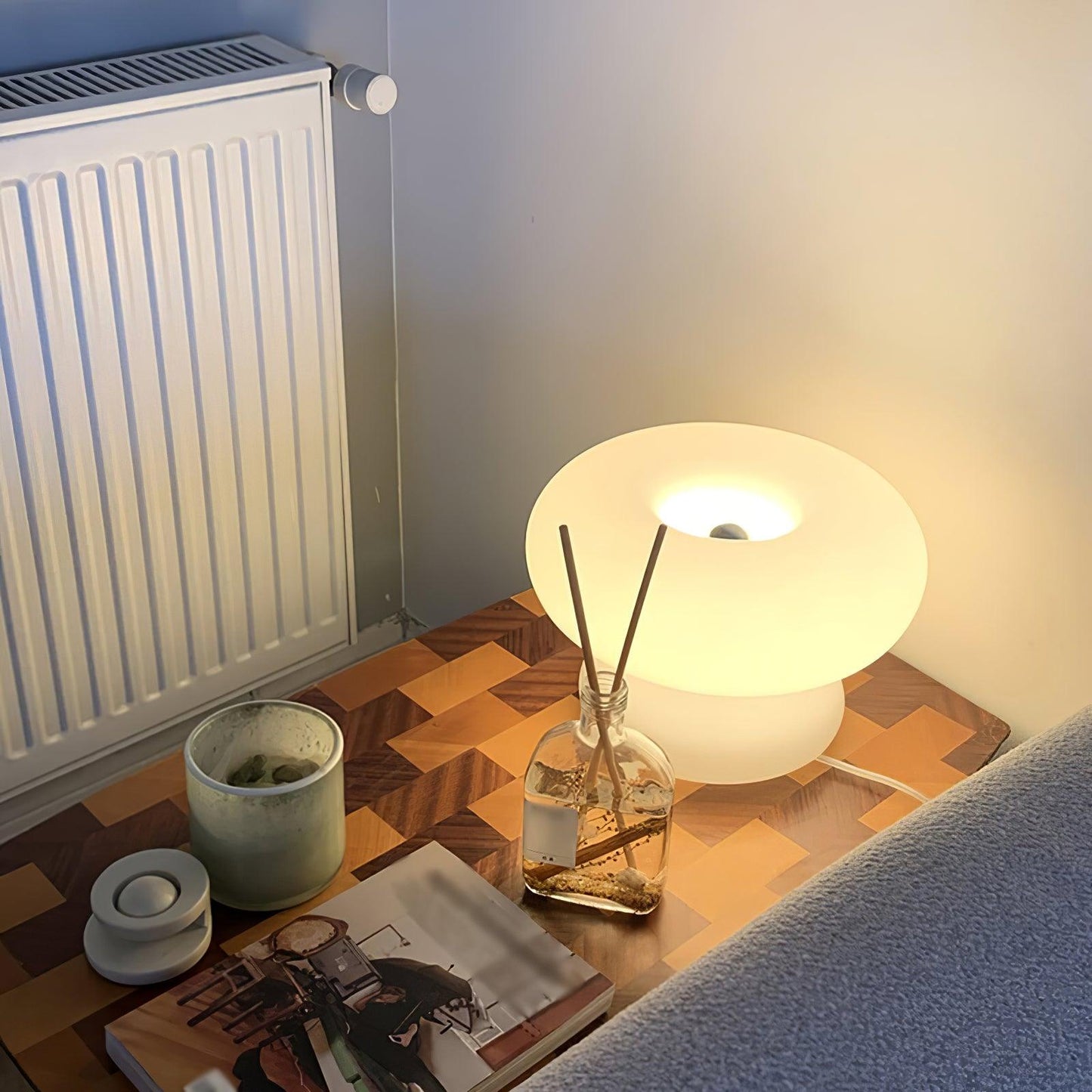 DonutLamp - Sanfte und Strahlende Tischlampe, Perfekt für Jeden Raum
