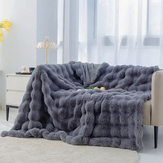 Fuzzy – Kuscheldecke Aus Plüsch Für Ultimativen Komfort Und Wärme