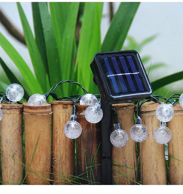 Twirly – Waterproof Outdoor String Lights with Solar Power