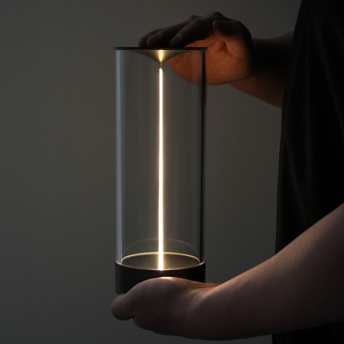 GlowBeam – Modernes Beleuchtungsgerät