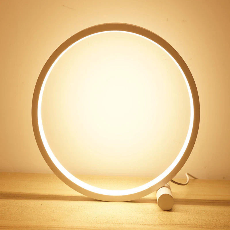 LumiEdge - Modern Dimmable LED Bedside Lamp made of Aluminum and PVC