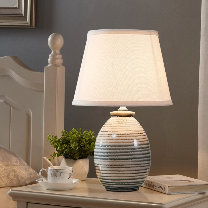 TaoLight - Modern Ceramic Table Lamp in Chinese Design for Bedroom and Desk – Minimalist Nightstand Lamp