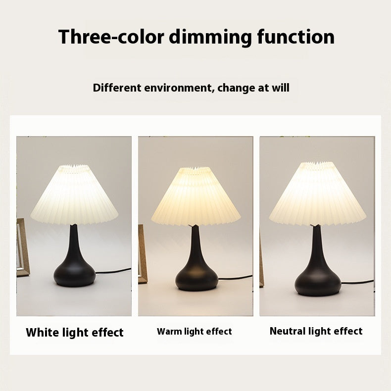 CozyLight Modern Table Lamp in Black and White – Compact Table Light for Bedroom and Study, Warm Light, 220 V