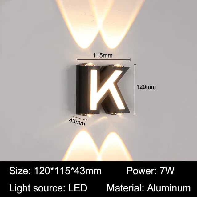 LetterGlow - Bezaubernde Außenbuchstaben-Wandlampe für einzigartige Dekoration