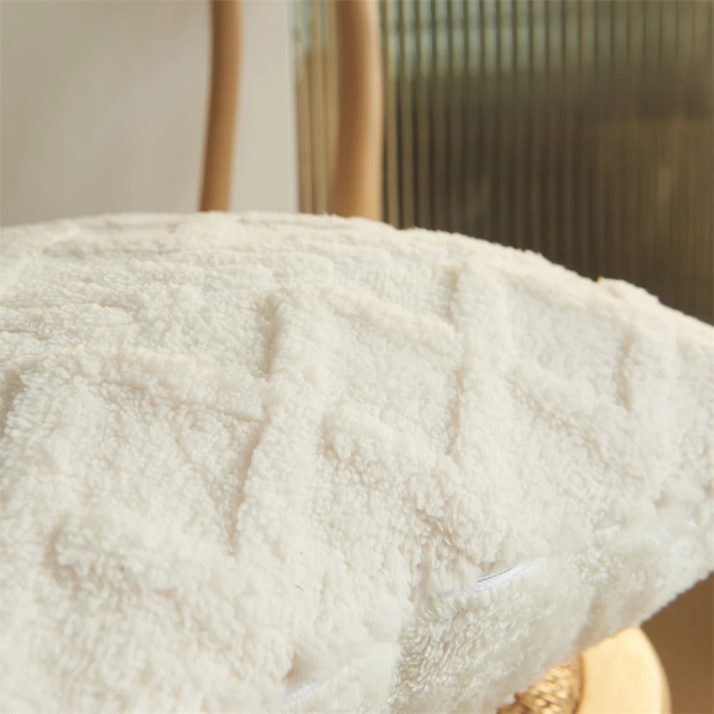 Puffy – Fleece Kissenbezug für ultimativen Komfort