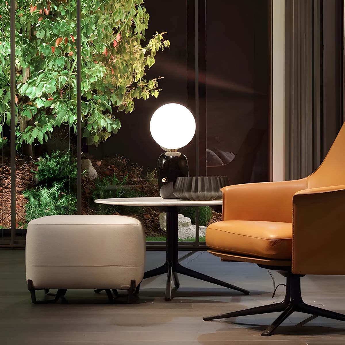 RAISO - Elegant and Sophisticated Lamp