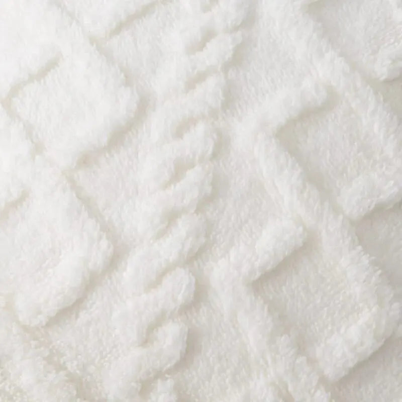 RetroGlow – Kissenbezug aus Plüsch für Gemütlichkeit im Wohnzimmer