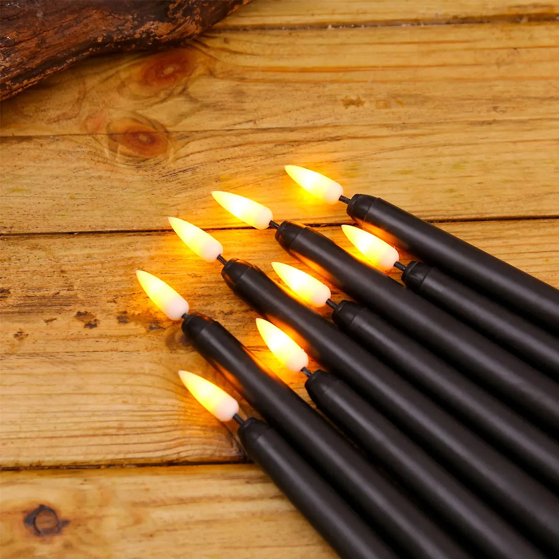 Nachtfall - Schwarze LED-Kerzen mit Fernbedienung für Halloween