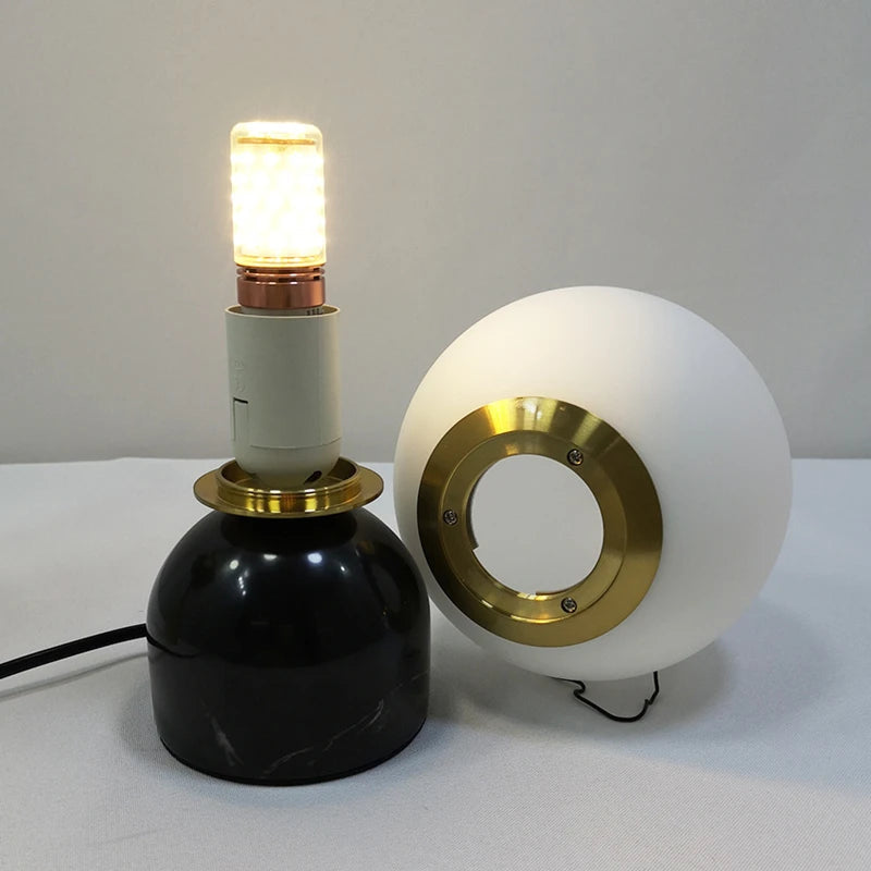 Marblo - Scandinavian table lamp made of marble and glass