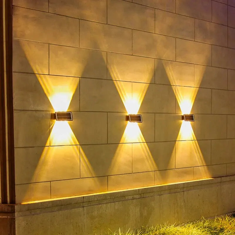Soleil – Outdoor wall light with solar energy for radiant illumination