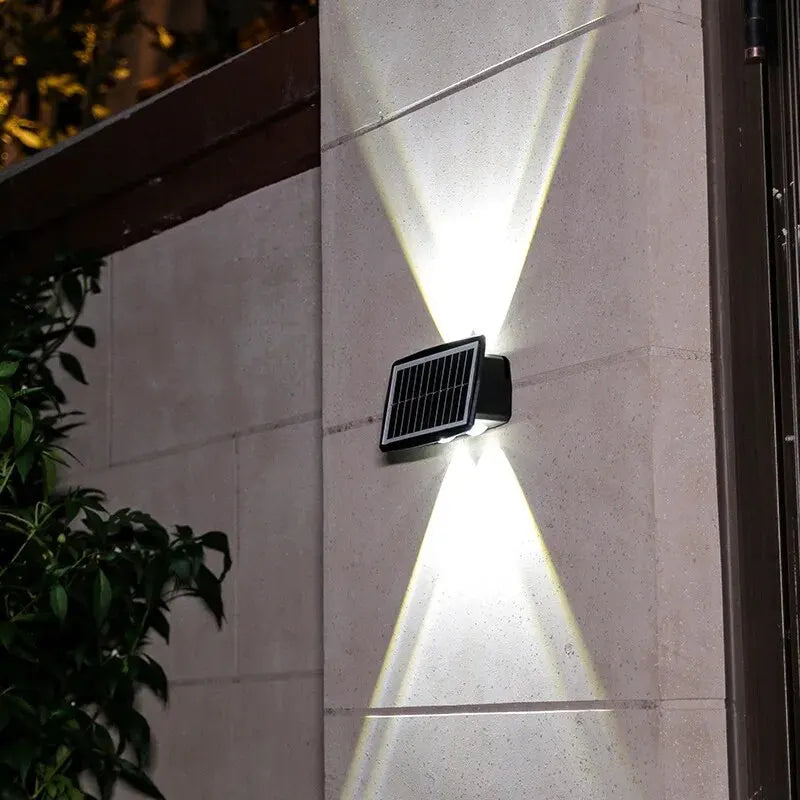 Soleil – Outdoor wall light with solar energy for radiant illumination
