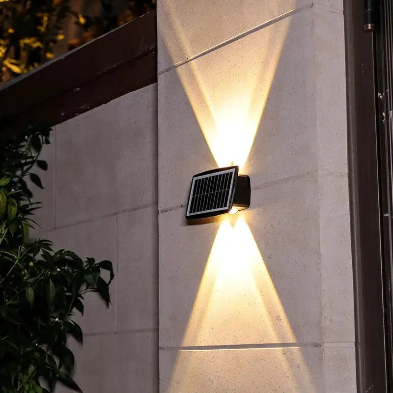 Soleil – Outdoor wall light with solar energy for radiant illumination